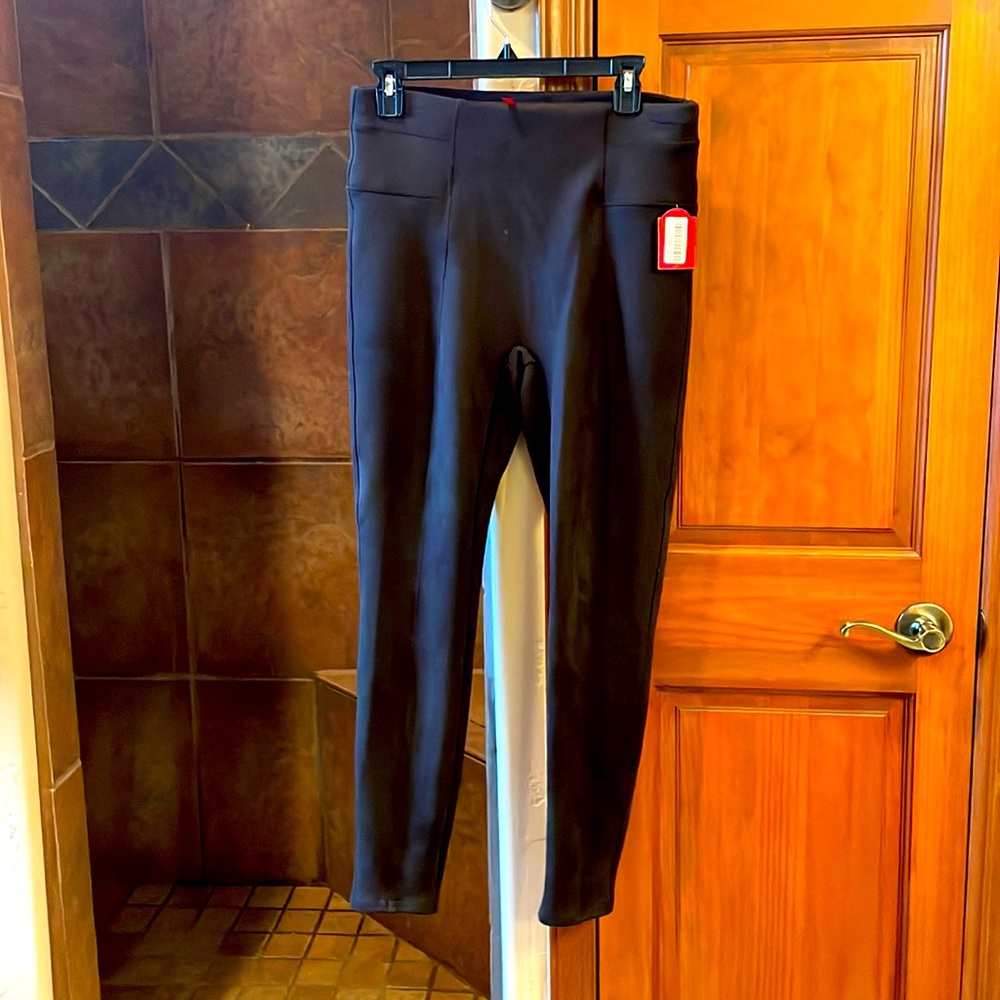 Spanx NWT Brown suede like leggings.